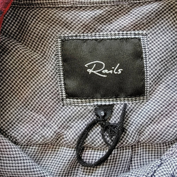 RAILS Long Sleeve Button Up Plaid Collared Blouse - Picture 9 of 11